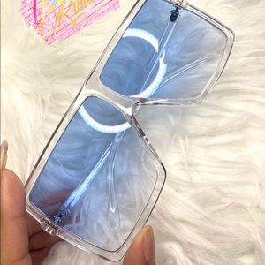 Oversized Women Shades